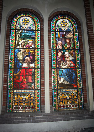 Glasmalereifenster