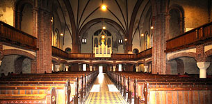 St. Jakobikirche zu Luckenwalde, Empore nach der Sanierung
