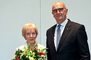 Verleihung des Verdienstordens des Landes Brandenburg an Dr. Margitta-Sabine Haase